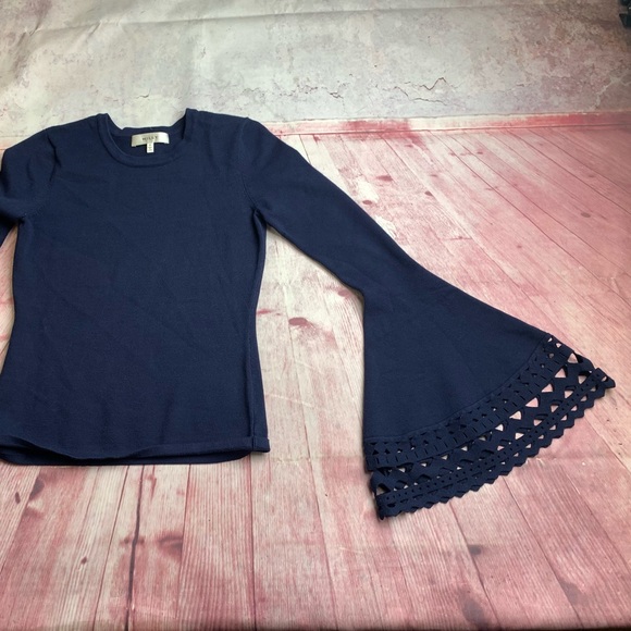 💵Milly Cutout Bell Sleeve Navy Knit Sweater Size P - Picture 9 of 13